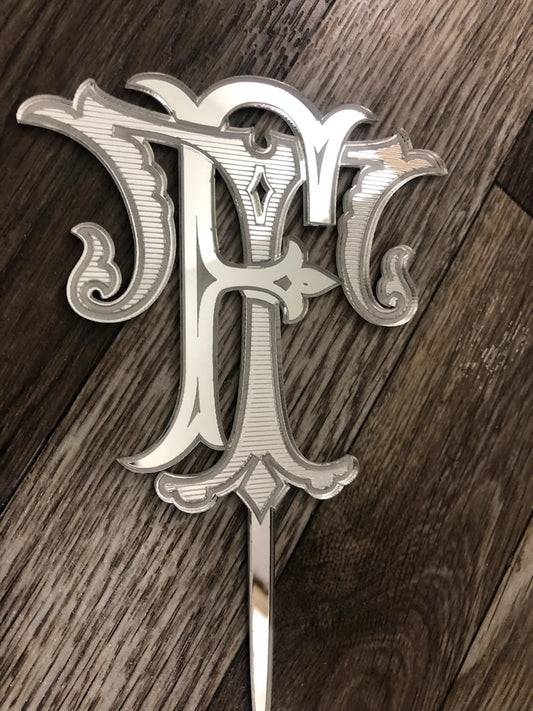 Personalized Vintage Monogram Cake Topper Double Initial in Victorian Filigree – Mirror Acrylic Wedding Cake Decoration