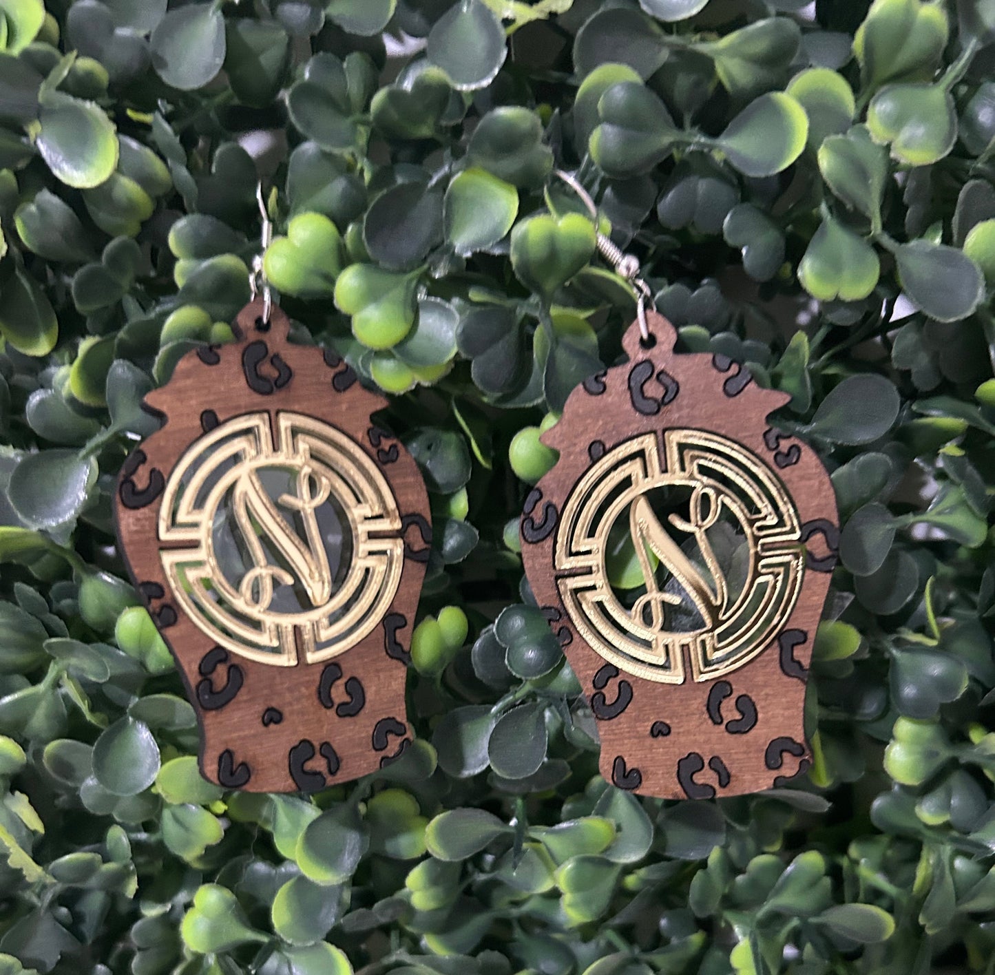 Monogram Leopard ginger jar earrings (Gold medallion)