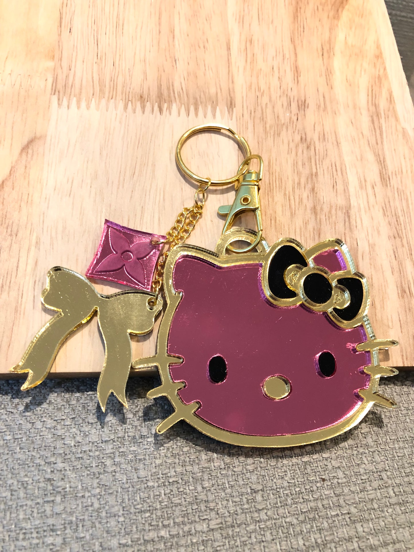 Hello Kitty Keychain/ Bag Charm